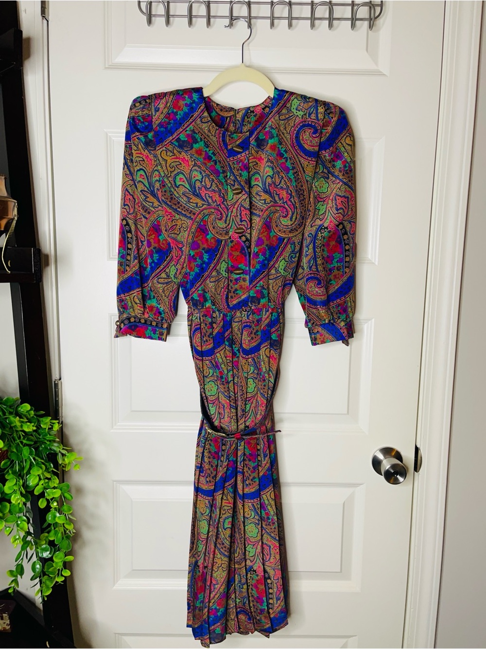 Lady Carol Petites | Vtg-Inspired Multicolor Paisley Dress